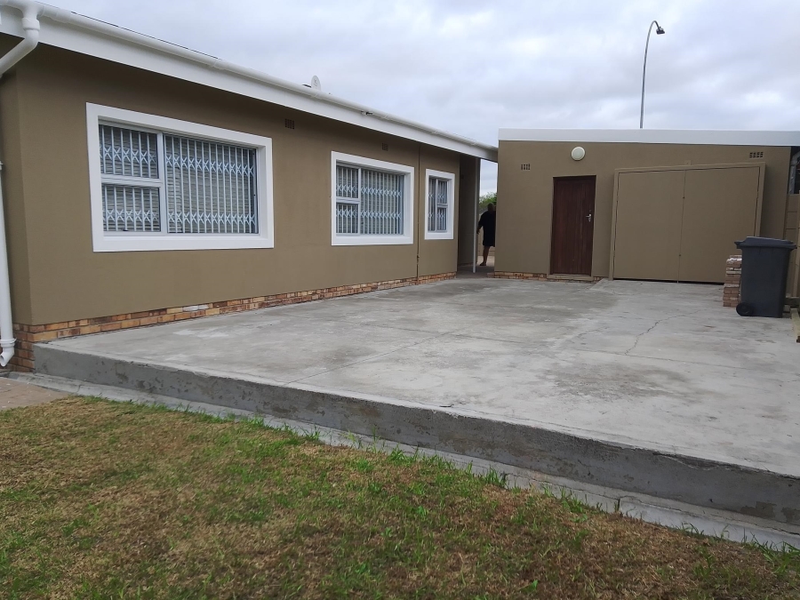 3 Bedroom Property for Sale in Fairfield Estate Western Cape